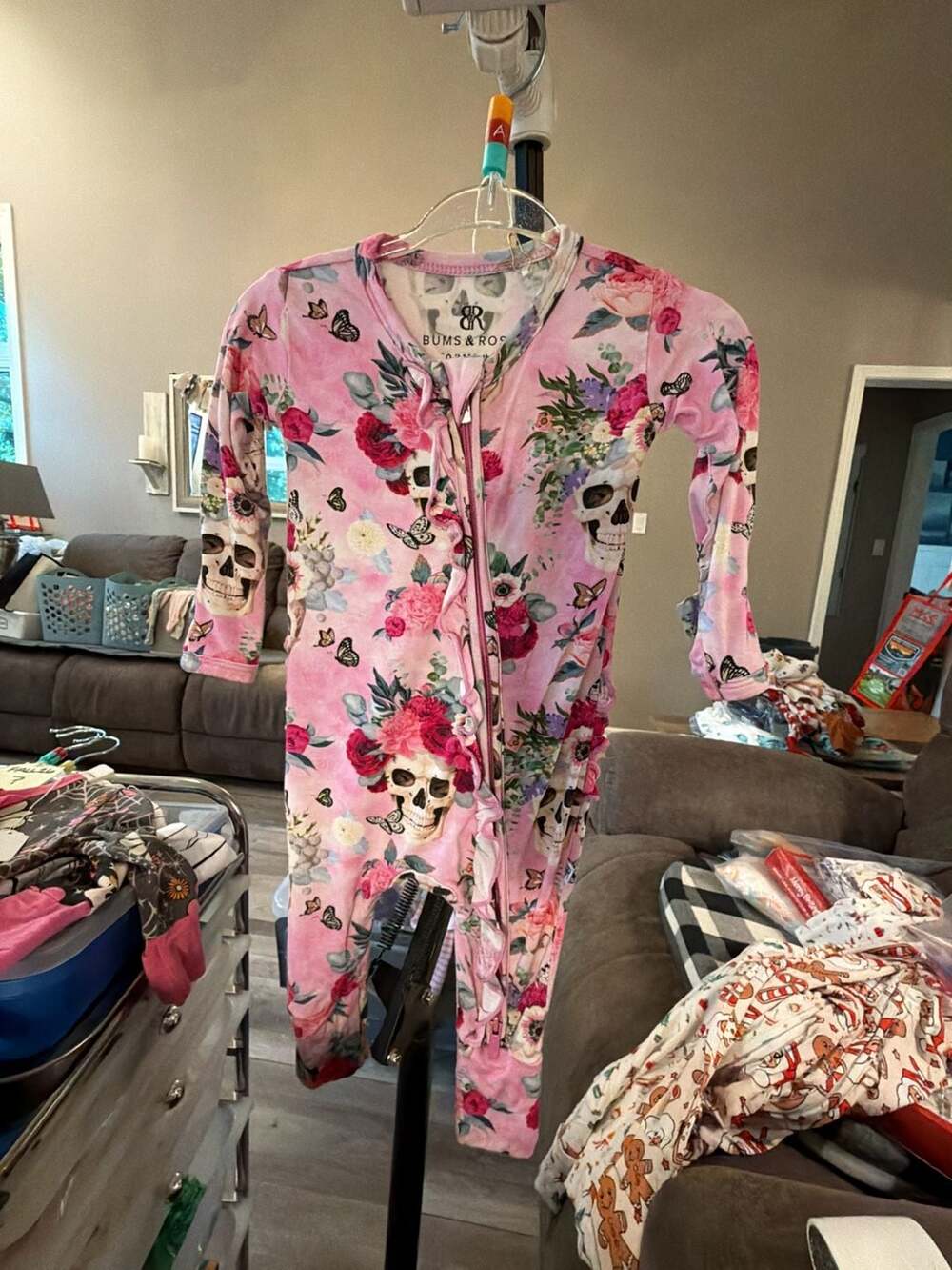Bums & Roses Romper Size 0-3 Months Pink Floral Skull Ruffle